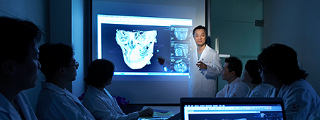 Эрэгтэй нүүрний хэлбэр засах мэс засал мэс заслын технологийг